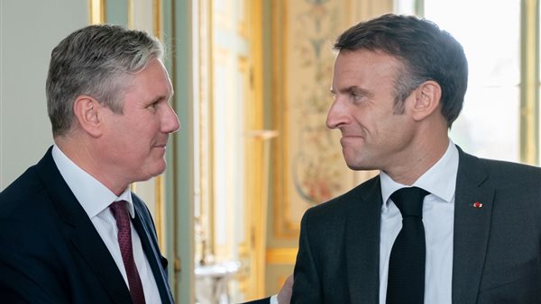 لقاء ماكرون وستارمر