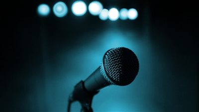 فنانة شهيرة تعلن ندمها بعد العودة للغناء: دوري بقى ضلال الناس| خاص