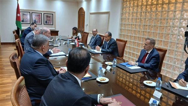 وزير الخارجية ونظيره