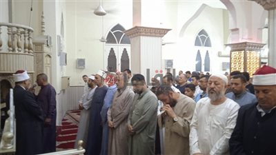 تشييع جنازة إمام مسجد التوحيد بالغربية المتوفى بعد خطبة الجمعة