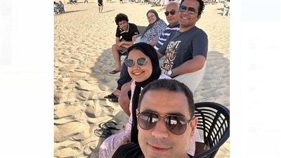 إجازة صيفية وسط العائلة.. أول ظهور للدكتور رضا حجازي بعد مغادرة وزارة التعليم