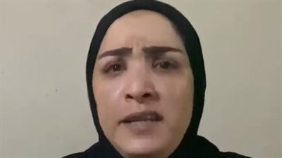 والدة صاحبة فيديو رقص حفل التخرج بالإسماعيلية: بنتي متربية والناس بتحلف بأدبها | فيديو