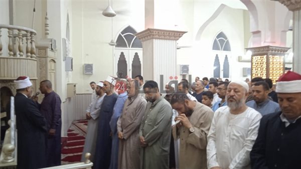 تشييع جنازة إمام