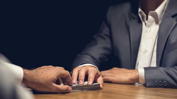 مسؤول ـ تعبيرية