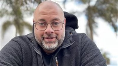 معتز التوني: التيك توك بيطلّع ممثلين وممكن أشتغل معاهم.. والأولوية لخريجين المعهد