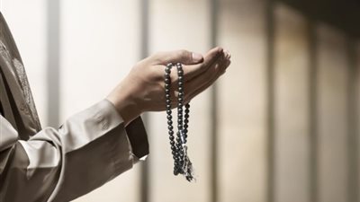 20 دعاء بعد صلاة الفجر لقضاء الحوائج.. أدعية تغفر ذنوبك وتقضي حاجتك