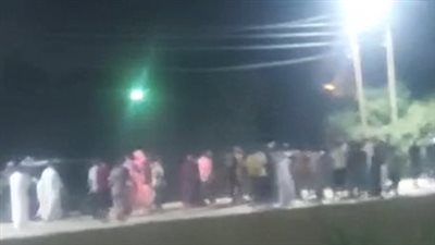 المئات من أهالي البحيرة يشيعون جثمان محمد عمرو لاعب نادي الكهرباء والتجديف | بث مباشر 