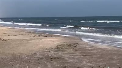 خلو شواطئ بورسعيد من المصطافين تزامنًا مع قرار الغلق الكامل | بث مباشر