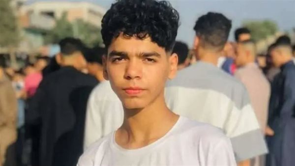 لاعب الكانوي والكياك