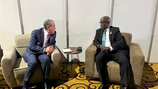  وزير الخارجية يلتقي