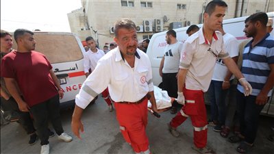 16 شهيدًا جراء القصف الإسرائيلي على غزة فجر اليوم