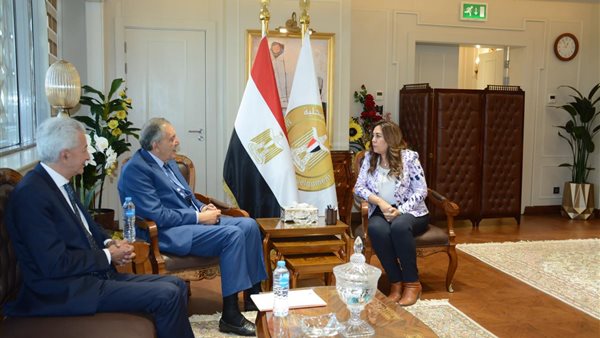 جانب من اللقاء 