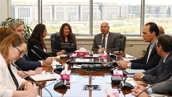 وزير الصناعة