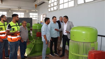 المجتمعات العمرانية تكلف بانتظام صيانة محطات مياه 6 أكتوبر لتوفير الخدمة للمواطنين