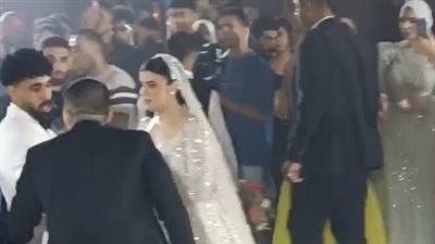 أمح الدولي وحسام عاشور أول الحضور في حفل زفاف مروان عطية بأحد الفنادق الكبرى| بث مباشر 