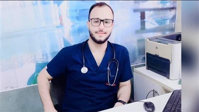 التفاصيل الكاملة لتعدي مواطن على طبيب أثناء عمله بمستشفى سوهاج التعليمي 