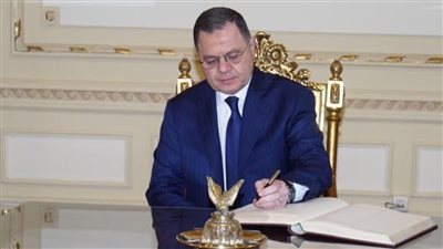 إبعاد يمني وسوداني خارج البلاد لأسباب تتعلق بالصالح العام | مستند