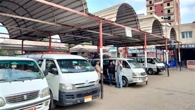 في انتظار التعريفة الجديدة.. الهدوء يسيطر على مواقف السيارات بالغربية بعد تحريك أسعار الوقود