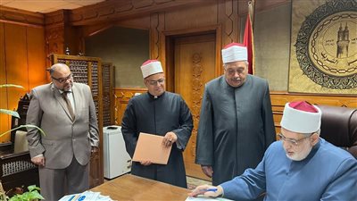 وكيل الأزهر يعتمد نتيجة الدور الأول للشهادتين الإعدادية والثانوية لمعاهد البعوث