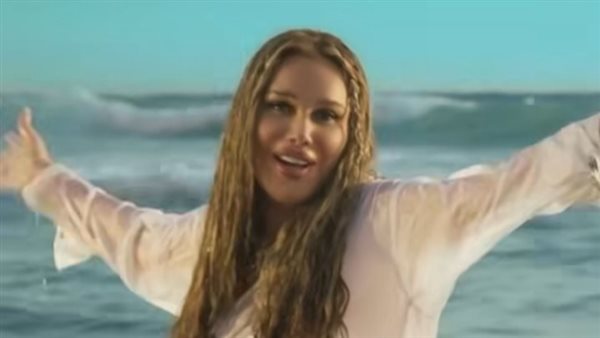 الفنانة نيكول سابا