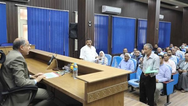 محافظ المنيا