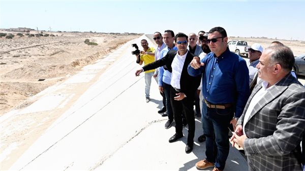 وزير الإسكان يتفقد