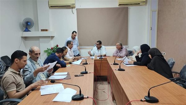 اجتماع لجنة مواقف