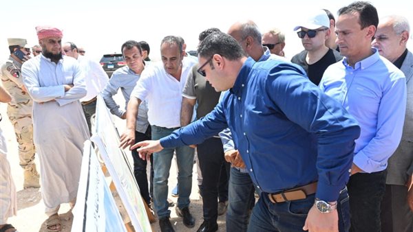 وزير الإسكان 