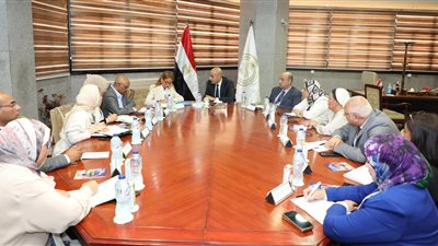 التعليم: إنشاء مركز بيانات واستوديو لإنتاج المواد التعليمية عبر الإنترنت للمعلمين