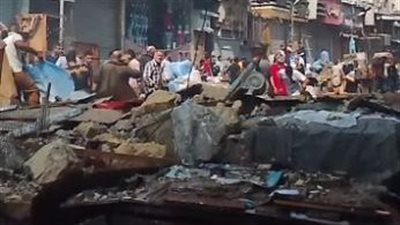 أحد المتضررين من حريق العتبة: الخسائر بالملايين والنار خلصت على البضاعة | بث مباشر 