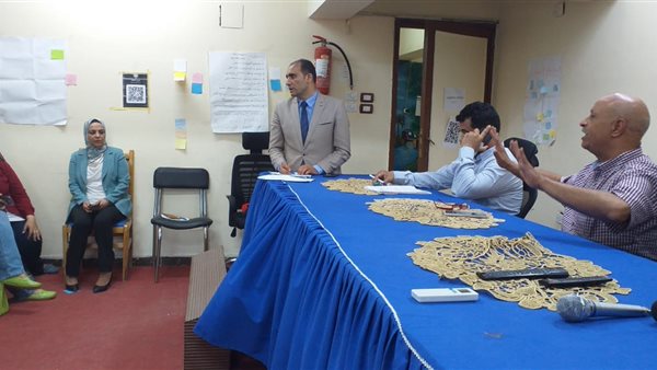 وكيل صحة الفيوم يعقد