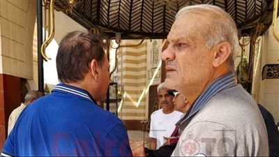 بحضور نجوم الأهلي السابقين.. تشييع جثمان محمود صالح مدافع المارد الأحمر السابق | بث مباشر 