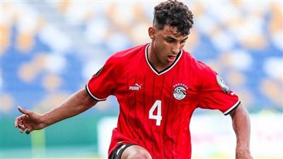 في حال فك إيقاف القيد.. الزمالك يضع أحمد عيد لاعب المصري على قائمة أولوياته