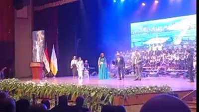 الجخ وخالد الصاوي وعمرو عبد الجليل يشاركون في احتفالية العيد القومي الـ 72 للإسكندرية| بث مباشر 