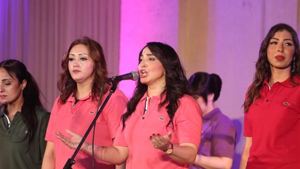 فرقة أعز الناس