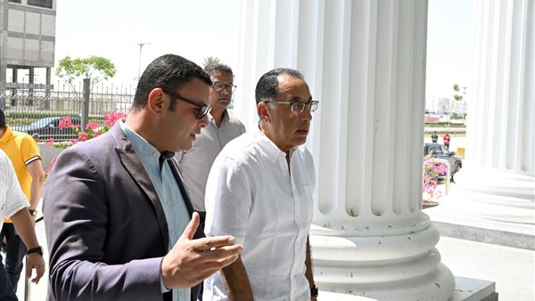 رئيس الوزراء ووزير