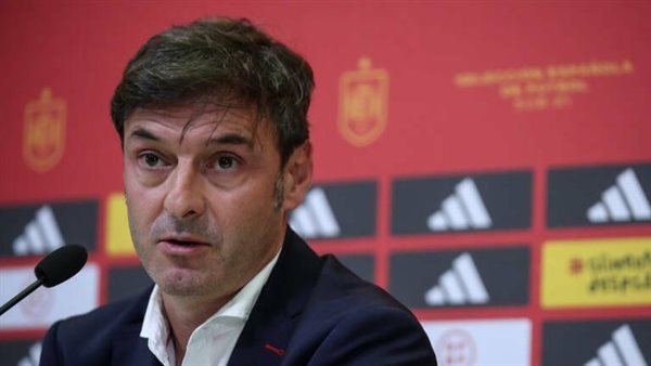 سانتي دينيا مدرب