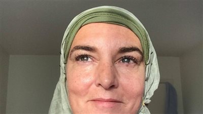 بعد عام على رحيلها.. كشف سبب وفاة المغنية المسلمة سينيد أوكونور