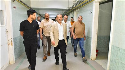 خلال جولة ليلية مفاجئة.. محافظ أسيوط يحيل مدير مستشفى صدفا المركزي والنوبتجية المسائية للتحقيق