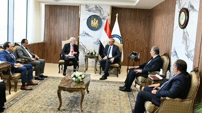 بعد حفر 13 بئرا.. أبكس الأمريكية للطاقة: نعتزم ضخ المزيد من الاستثمارات بمصر