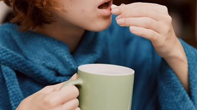 تسبب زيادة ضربات القلب.. علاجات شائعة لا يجب تناولها مع القهوة 