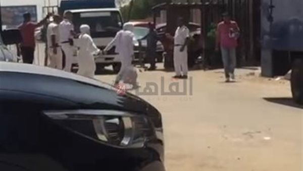 لحظة وصول البلوجر