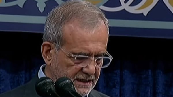 الرئيس الإيراني 