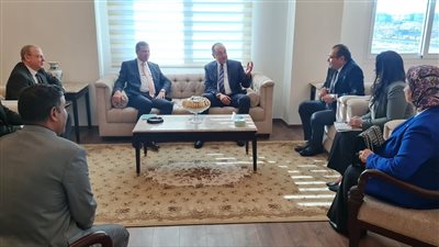 الزراعة: استخدام التكنولوجيا لتوريد أحدث الآلات والمعدات لتطوير إنتاج القطن المصري 