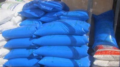 ضبط 6 أطنان أسمدة ودقيق وسولار مجهول المصدر بالشرقية
