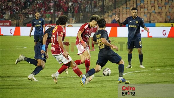 الأهلي وسيراميكا