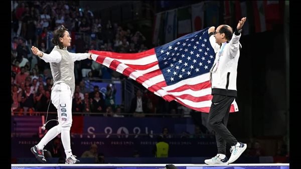 الأمريكية لي كيفر