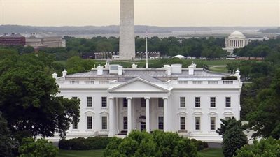 البيت الأبيض: تطبيق الرسوم الجمركية على الصين والمكسيك وكندا بداية من الغد