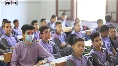 التعليم: تخصيص الحصة الأولى في العام الدراسي الجديد للحديث عن المشروعات القومية 