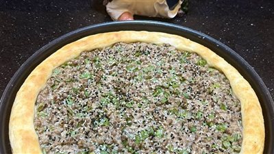 طريقة عمل عيش باللحمة للشيف نجلاء.. وصفة صحية لحمة وأخرى حواوشي اسكندراني